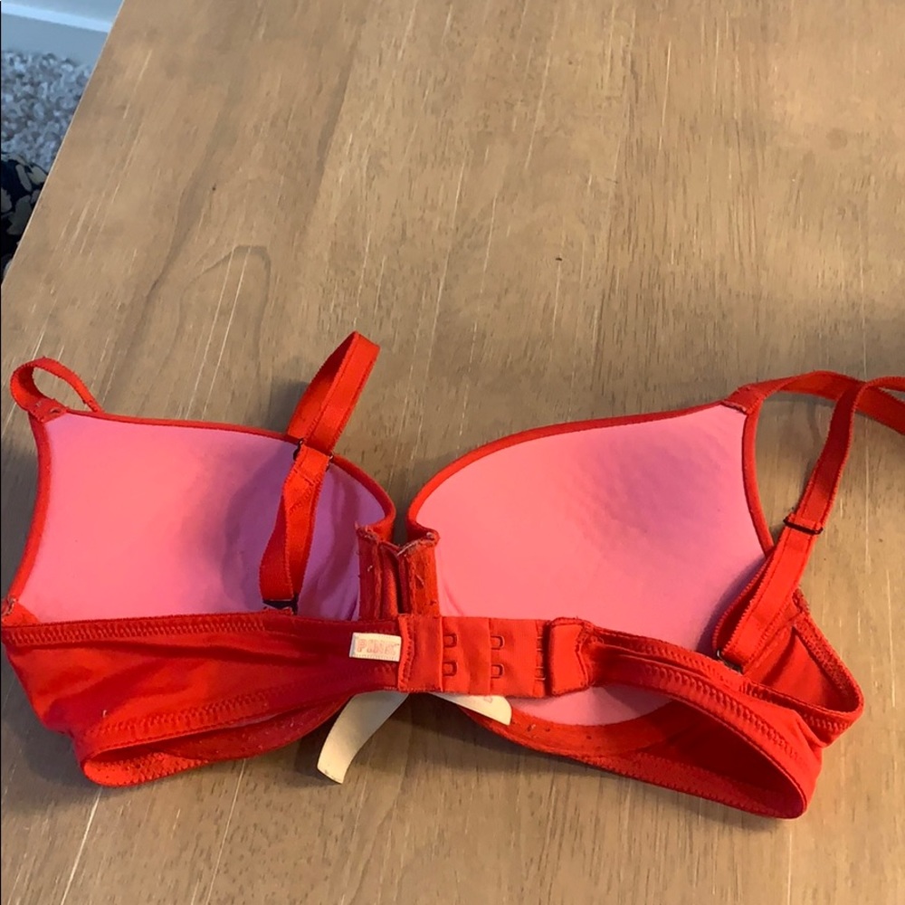 SEXY RED VICTORIAS SECRET (PINK) BRA!!!! - Picture 7 of 8